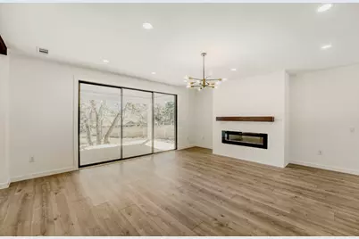 208 Ulupau Circle, Bastrop, TX 78602 - Photo 6