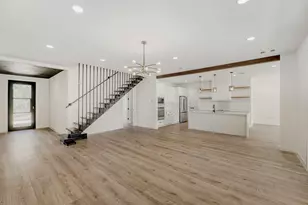 208 Ulupau Cir, Bastrop, TX 78602 - Photo 4