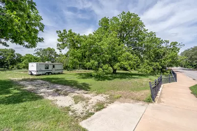 700 Main Street, Liberty Hill, TX 78642 - Photo 2
