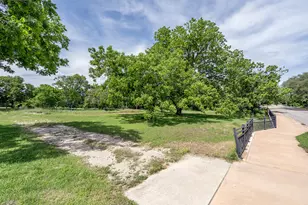 700 Main St, Liberty Hill, TX 78642 - Photo 1
