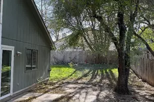 1805 Golden Pheasant Dr, Austin, TX 78758 - Photo 10