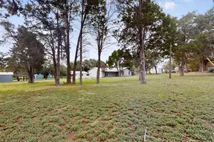 581 Fm 2336, Bastrop, TX 78602 - Photo 10