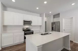 1212 Wild Leaf Wy, San Marcos, TX 78666 - Photo 4