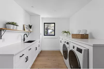 302 Buckeye Trail, West Lake Hills, TX 78746 - Photo 18