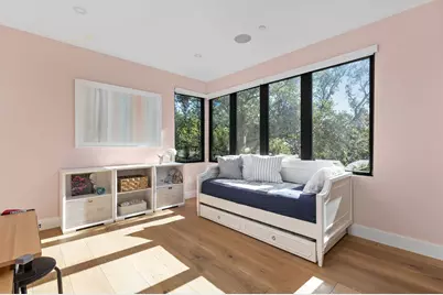 302 Buckeye Trail, West Lake Hills, TX 78746 - Photo 22