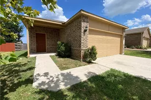5704 Knoll Pines Pass, Austin, TX 78724 - Photo 2