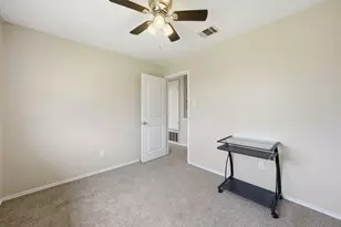 1701 Hunters Trail, Round Rock, TX 78681 - Photo 28