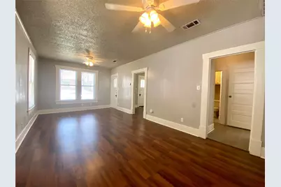 407 E 30th Street #A, Austin, TX 78705 - Photo 2