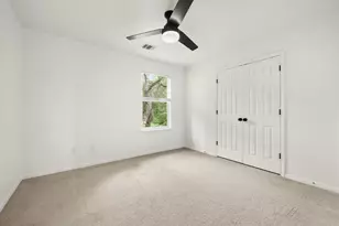 813 Kevin Taylor Dr, Austin, TX 78745 - Photo 18