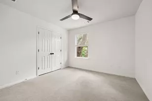 813 Kevin Taylor Dr, Austin, TX 78745 - Photo 20