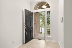 813 Kevin Taylor Dr, Austin, TX 78745 - Photo 6