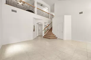 813 Kevin Taylor Dr, Austin, TX 78745 - Photo 4