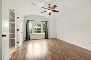 813 Kevin Taylor Dr, Austin, TX 78745 - Photo 12