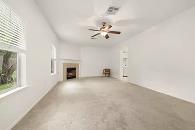 813 Kevin Taylor Drive, Austin, TX 78745 - Photo 10
