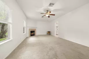 813 Kevin Taylor Dr, Austin, TX 78745 - Photo 10
