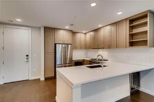 900 S 1st St, Austin, TX 78704 - Photo 2