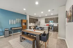 6814 E Riverside Dr, Austin, TX 78741 - Photo 6