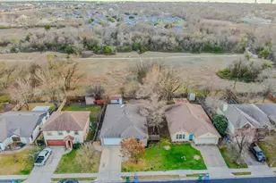 16908 Cactus Blossom Dr, Pflugerville, TX 78660 - Photo 2