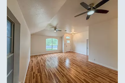 16908 Cactus Blossom Drive, Pflugerville, TX 78660 - Photo 6