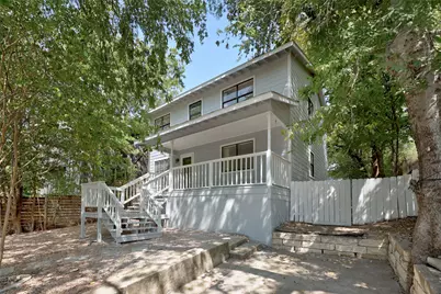 2102 E 8th Street, Austin, TX 78702 - Photo 4