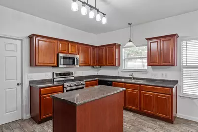 1404 Delia Chapa, Hutto, TX 78634 - Photo 6