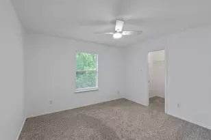 1404 Delia Chapa, Hutto, TX 78634 - Photo 26