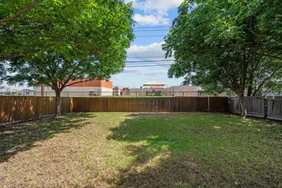 1404 Delia Chapa, Hutto, TX 78634 - Photo 40