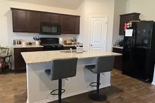 207 Whipporwill Ln, San Marcos, TX 78666 - Photo 4