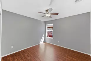 9207 Pioneer Forest Dr, Austin, TX 78744 - Photo 26