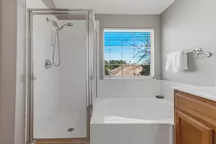 9207 Pioneer Forest Dr, Austin, TX 78744 - Photo 24