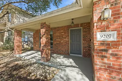 9207 Pioneer Forest Drive, Austin, TX 78744 - Photo 2