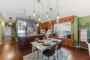 9207 Pioneer Forest Dr, Austin, TX 78744 - Photo 8