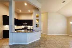 637 Palmilla St, Leander, TX 78641 - Photo 6