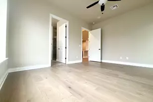 820 Desaix Dr, Georgetown, TX 78628 - Photo 10