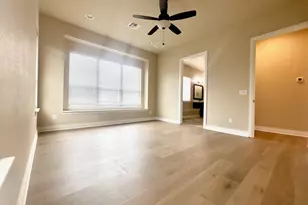 820 Desaix Dr, Georgetown, TX 78628 - Photo 10