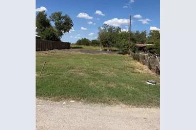 420 Salt Lake Street, Bartlett, TX 76511 - Photo 2