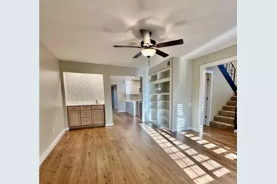 8111 Middle Court, Austin, TX 78759 - Photo 8