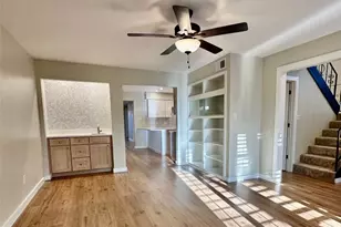 8111 Middle Ct, Austin, TX 78759 - Photo 8