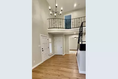 8111 Middle Court, Austin, TX 78759 - Photo 2