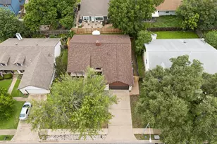 7902 Doncaster Dr, Austin, TX 78745 - Photo 34