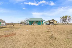 50 Dusty Dam Rd, Coupland, TX 78615 - Photo 2