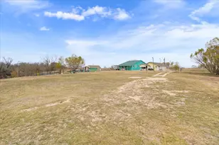 50 Dusty Dam Rd, Coupland, TX 78615 - Photo 28
