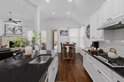 662 Catalina Lane, Austin, TX 78737 - Photo 8
