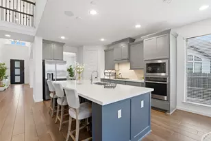 137 Night Bloom Path, Liberty Hill, TX 78642 - Photo 12