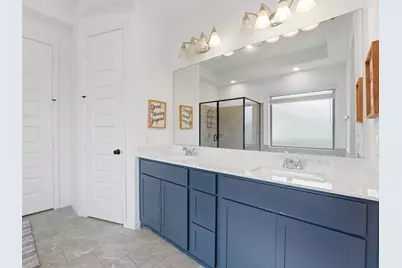 137 Night Bloom Path, Liberty Hill, TX 78642 - Photo 30