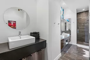 210 Lavaca St, Austin, TX 78701 - Photo 20