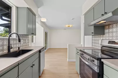 6611 Boleynwood Drive, Austin, TX 78745 - Photo 10
