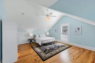 811 E Hempstead St, Giddings, TX 78942 - Photo 14