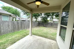 218 Summer Pointe Dr, Buda, TX 78610 - Photo 32