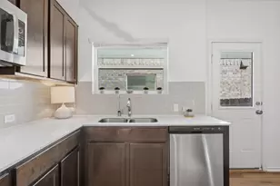 1233 Sweetspire St, Leander, TX 78641 - Photo 30